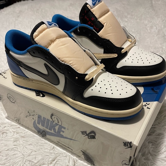 COPY - Air Jordan 1 low X OG Fragment Travis Scott - Picture 13 of 16